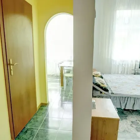 Apartment Deribasovskaya Одеса